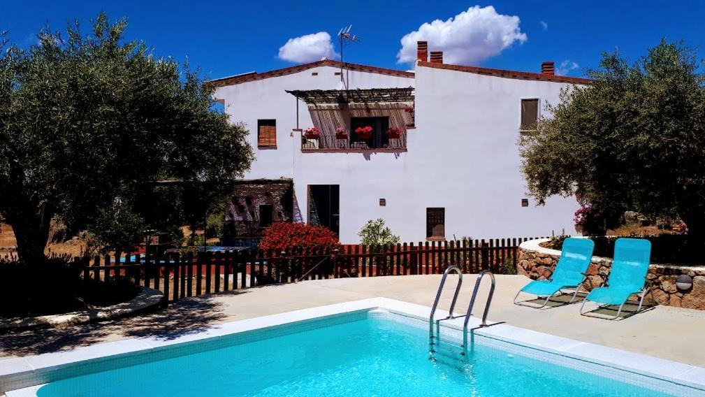 Flores Amarillas B&B Almoharin Ngoại thất bức ảnh